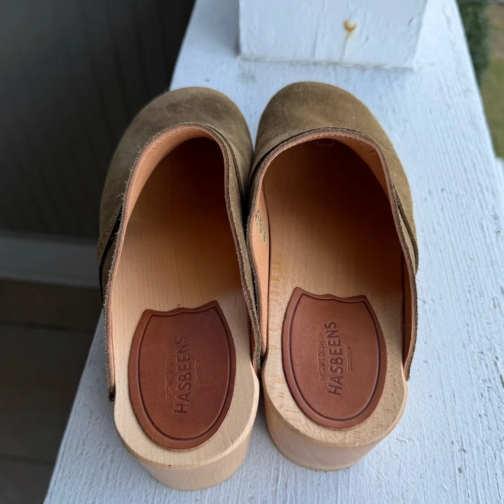 Swedish Hasbeens Husband Clog in Tobacco Suede NWOT - Picture 5 of 7